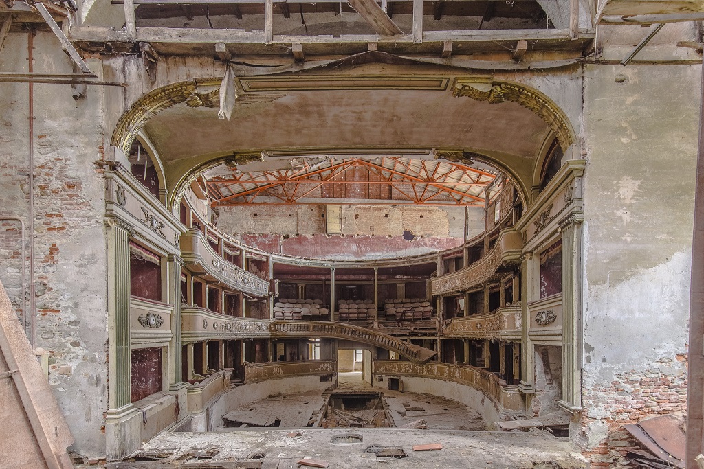 Teatro abbandonato